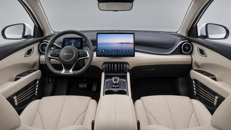 BYD Yuan Plus 2025 blanco, foto 9